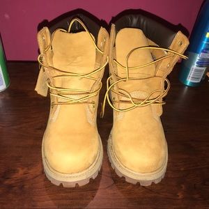 construction timbs
